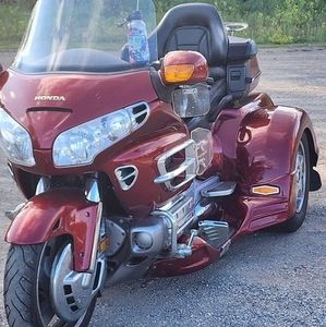 Meet your Posher, Dale